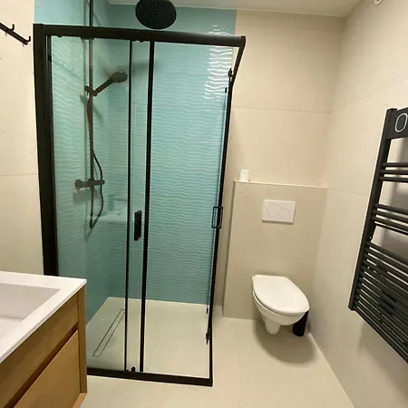 Cozy Avec Jardinet Prive Proche Thermes - Fr-1-503-177 * بالاروك ليه بان